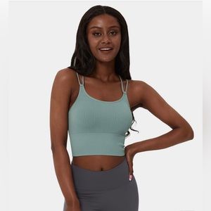 Halara 	
In My Feels Seamless Flow Double Straps V Back Cropped Yoga Tank Top